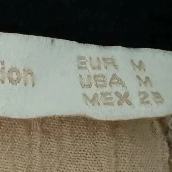 ZARA Pale Pink Peasant Blouse Black Collar Key Hole Detail Long Sleeve Medium - Picture 8 of 10